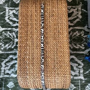 Small faux leather leopard print belt